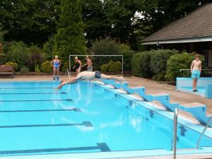 4o jahre freibad-hemmingstedt 10 20160814 1920663382