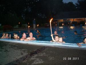 fackelschwimmen 2 20110821 1120163250