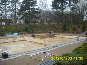 neue folie fuers nichtschwimmerbecken 6 20120421 1295339237