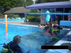 spiel und spassnachmittag fackelschwimmen aug2014 11 20140823 1290791585